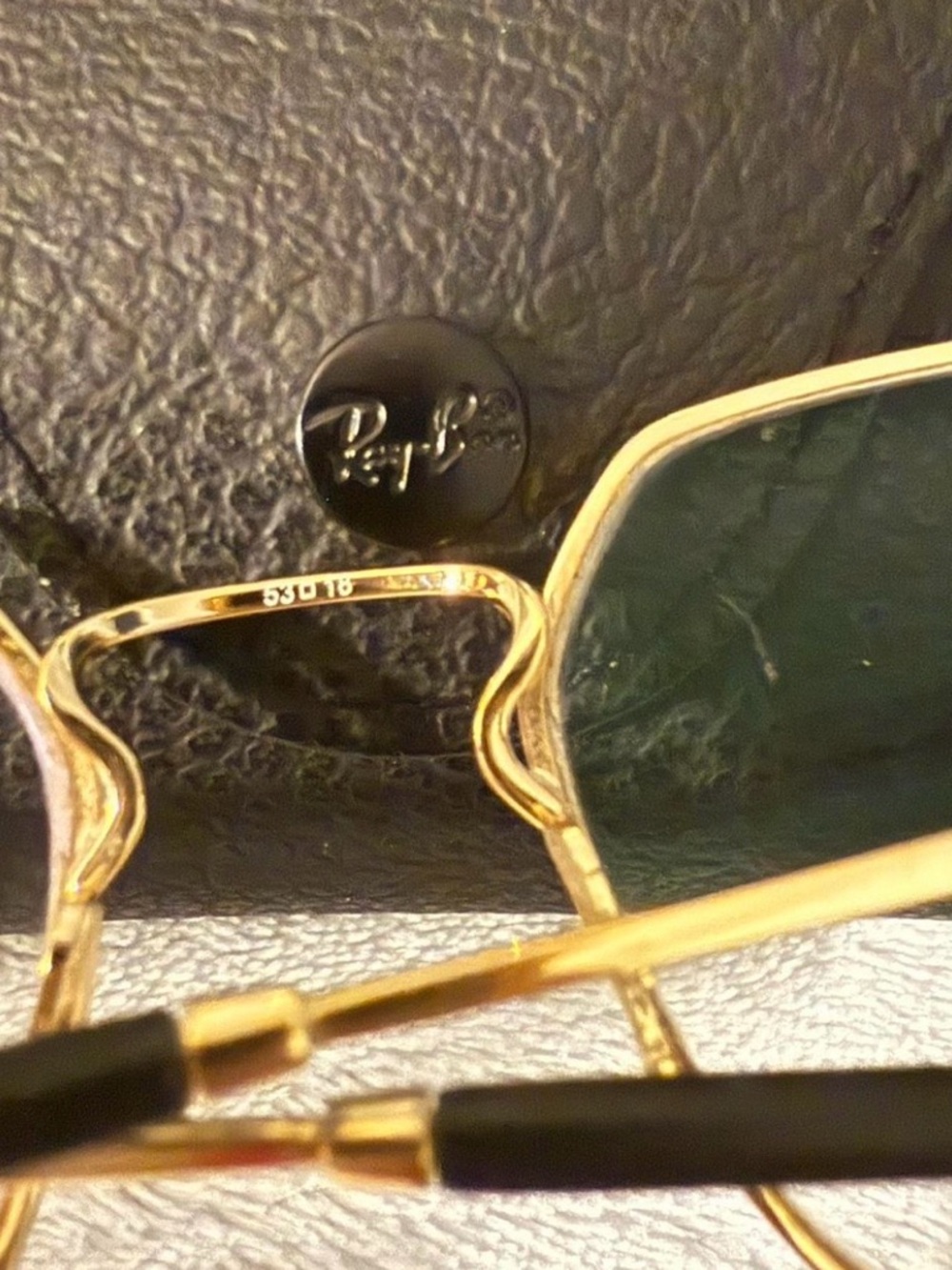 Ray Bans gold frames - Picture 4 of 7